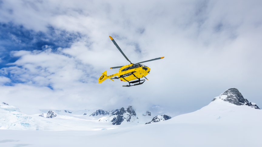 雪丘岛 (Snow Hill Island)