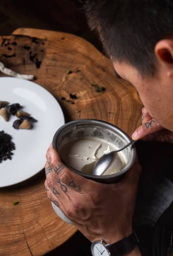 橡皮艇巡航 (Zodiac Cruising)