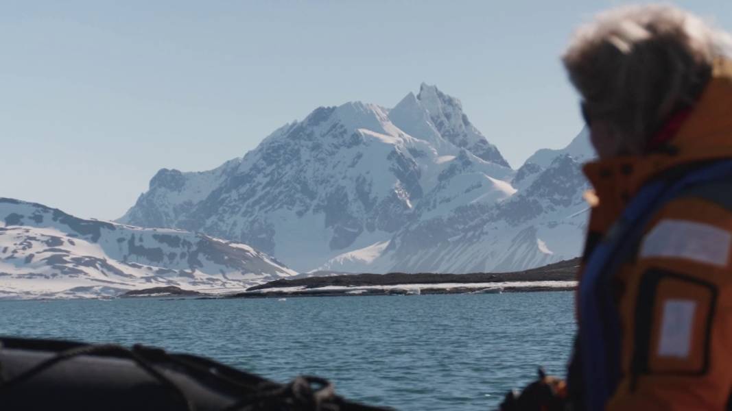 北极三岛：斯匹次卑尔根、格陵兰岛和冰岛