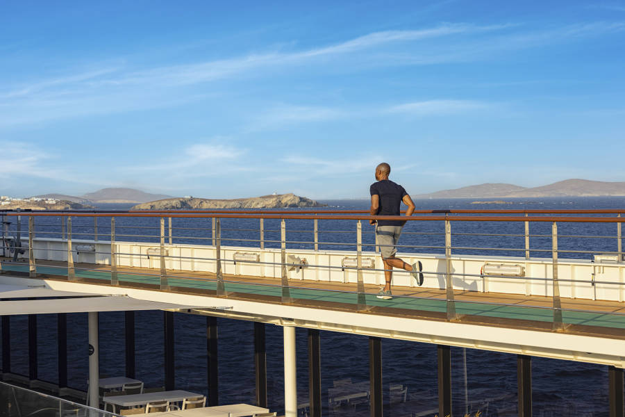 船只一览 (Ships at a Glance)