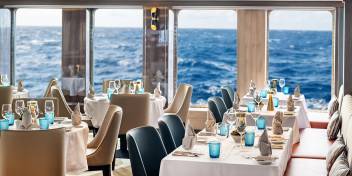 世界航海家号(World Voyager)