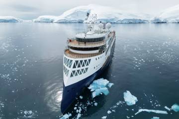 福克兰群岛（马尔维纳斯群岛）、南乔治亚岛、南极半岛：探险家与王企鹅