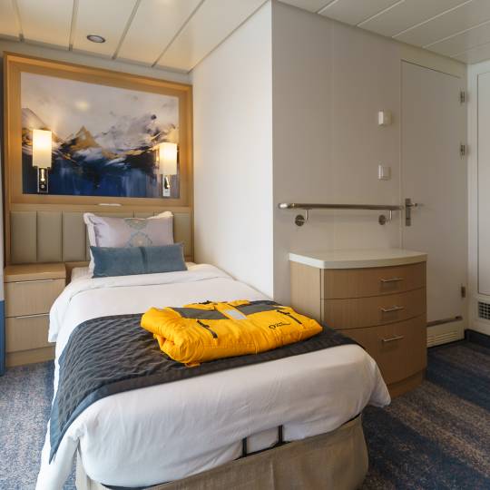 极地探险家号 (Ocean Explorer)