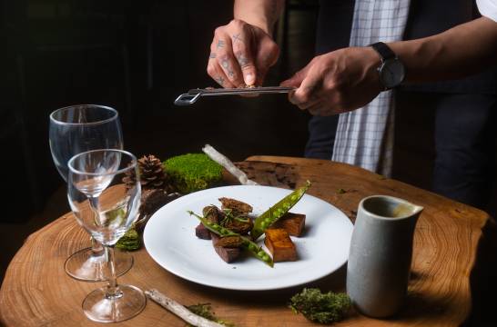 Tundra to Table: Inuit Culinary Experience