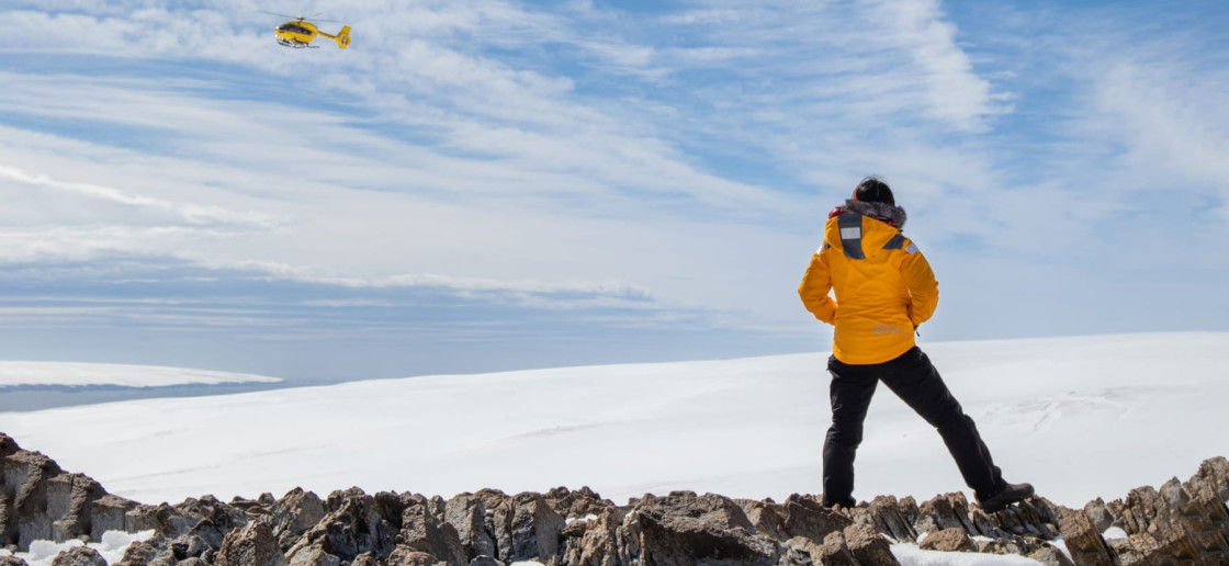 Twin Engine Helicopter - Exclusive Heli-Landing