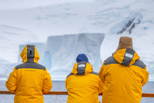 直升机探秘南极：南极半岛及穿越南极圈