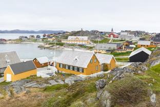 冰岛到格陵兰岛日全食，17 天