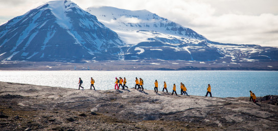 斯瓦尔巴群岛 (Svalbard)
