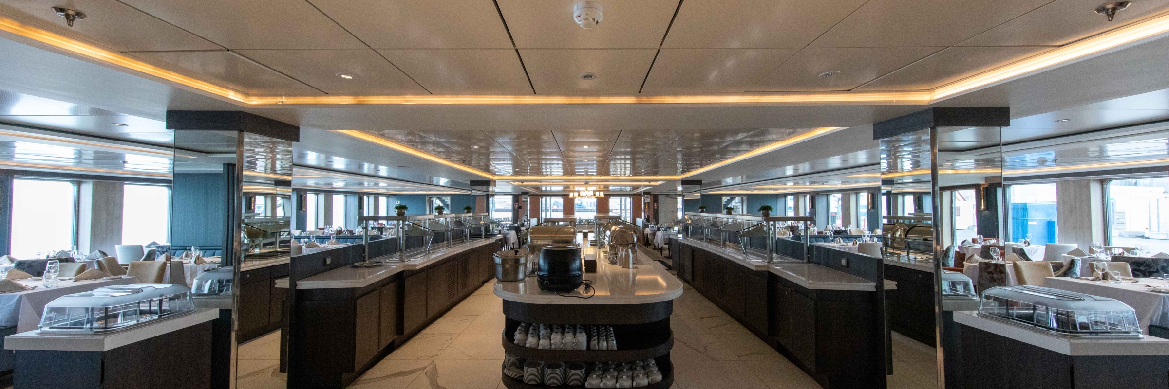 Restaurant aboard World Explorer